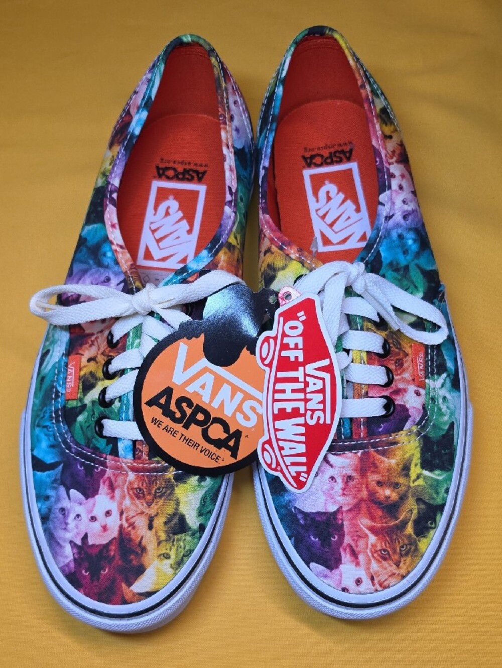 NWT Vans x ASPCA "Rainbow Kitty" Authentic Shoes Men 8.5 / Women 10